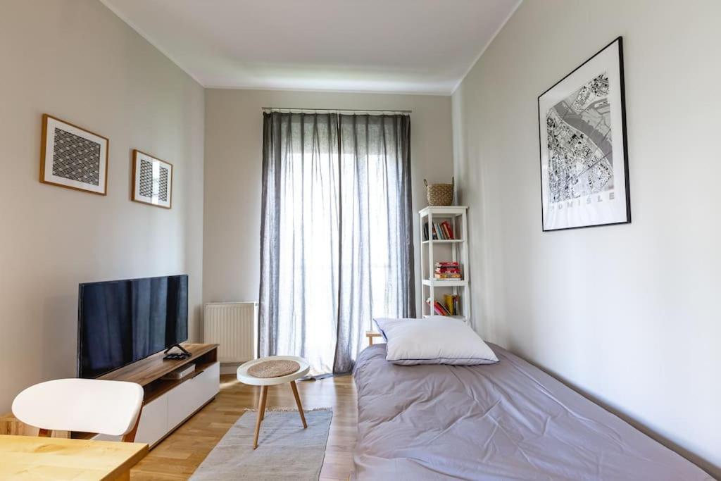 Bright And Cozy Apartment Near Park, With A Huge Terrace. Varsóvia Exterior foto